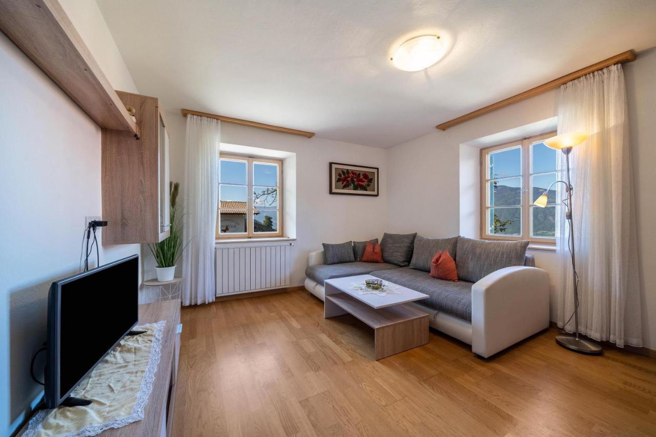 Ferienwohnung Brunjaunhof Schenna Ngoại thất bức ảnh